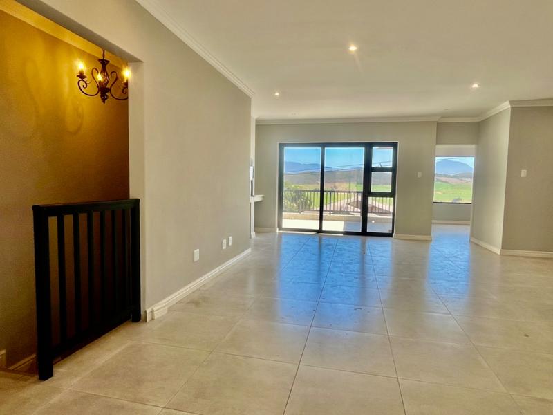 3 Bedroom Property for Sale in Fraaiuitsig Western Cape